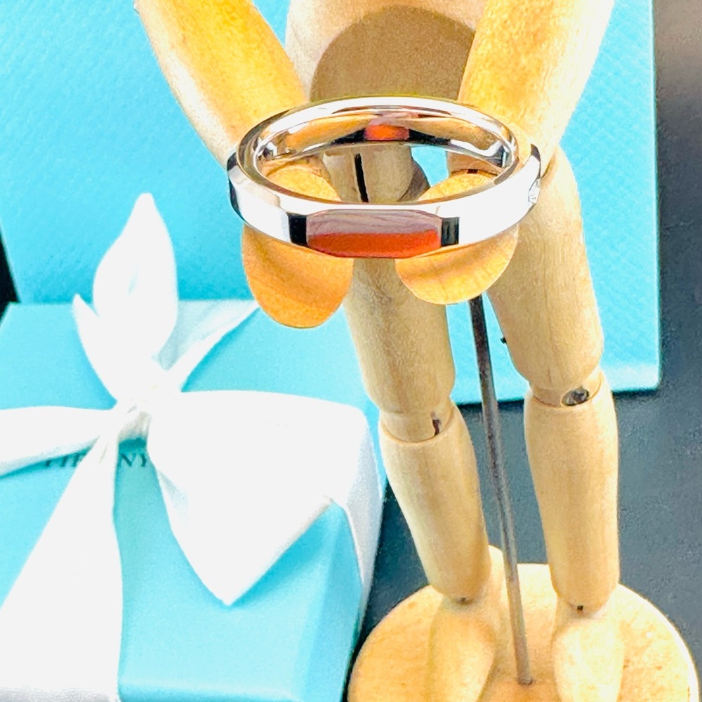 Tiffany & Co Makers Splice Band Wedding Ring Sterling Silver Size 9. UNISEX